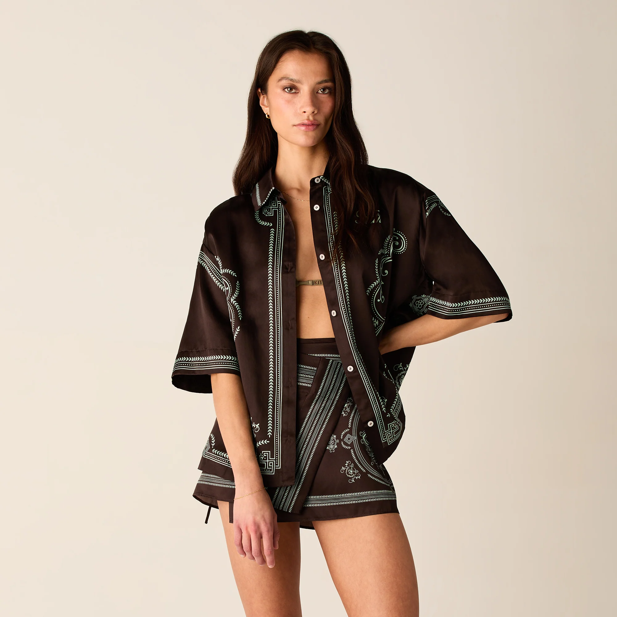 10091-kith-women-mari-medallion-shirt-1.webp