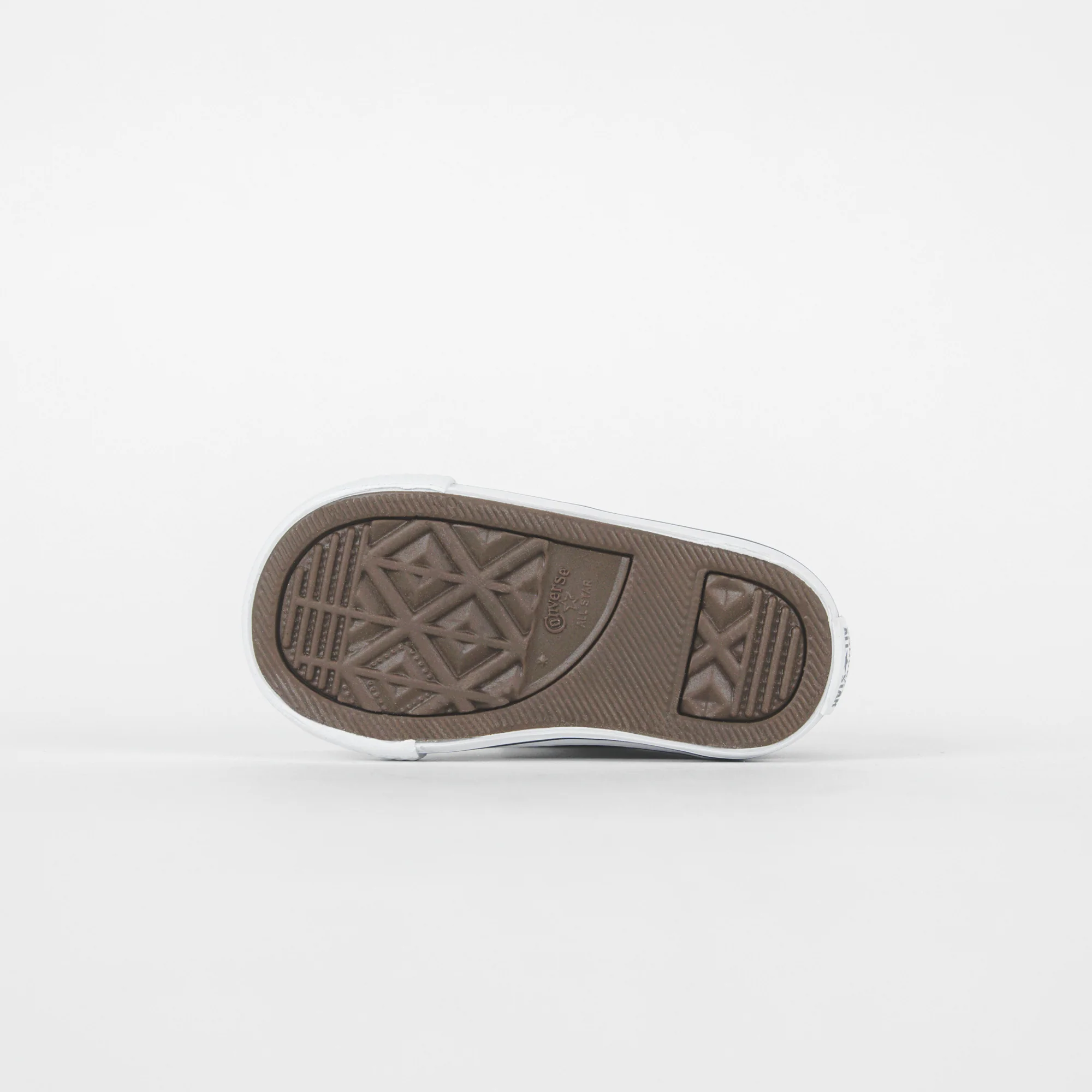 1010–toddler-chuck-taylor-all-star-ctas-ox-1.webp