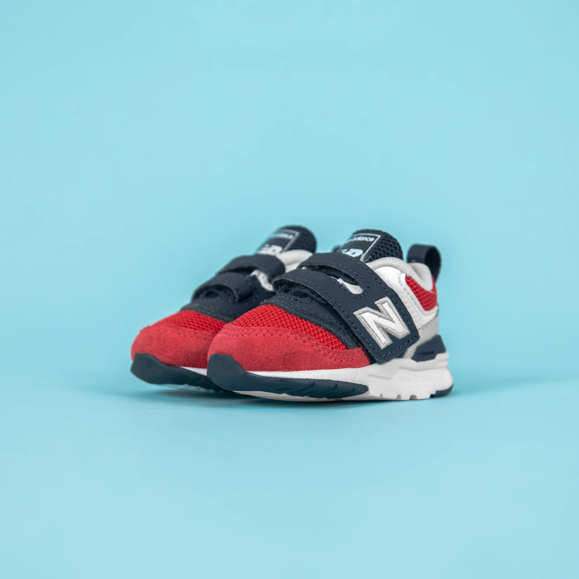 Infant 997H Strap Pigment