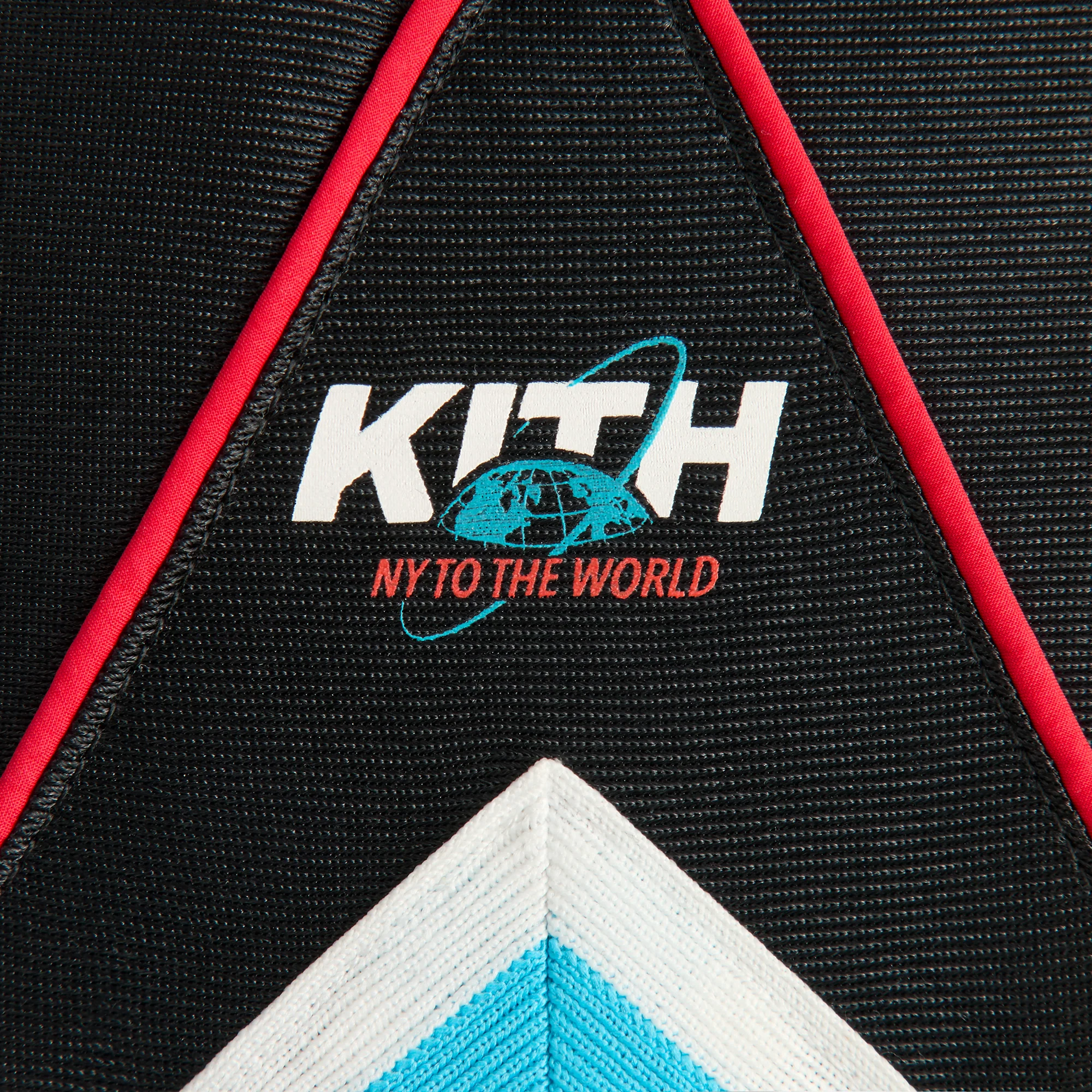 11396-kith-baby-new-york-to-the-world-unisphere-faille-short-1.webp
