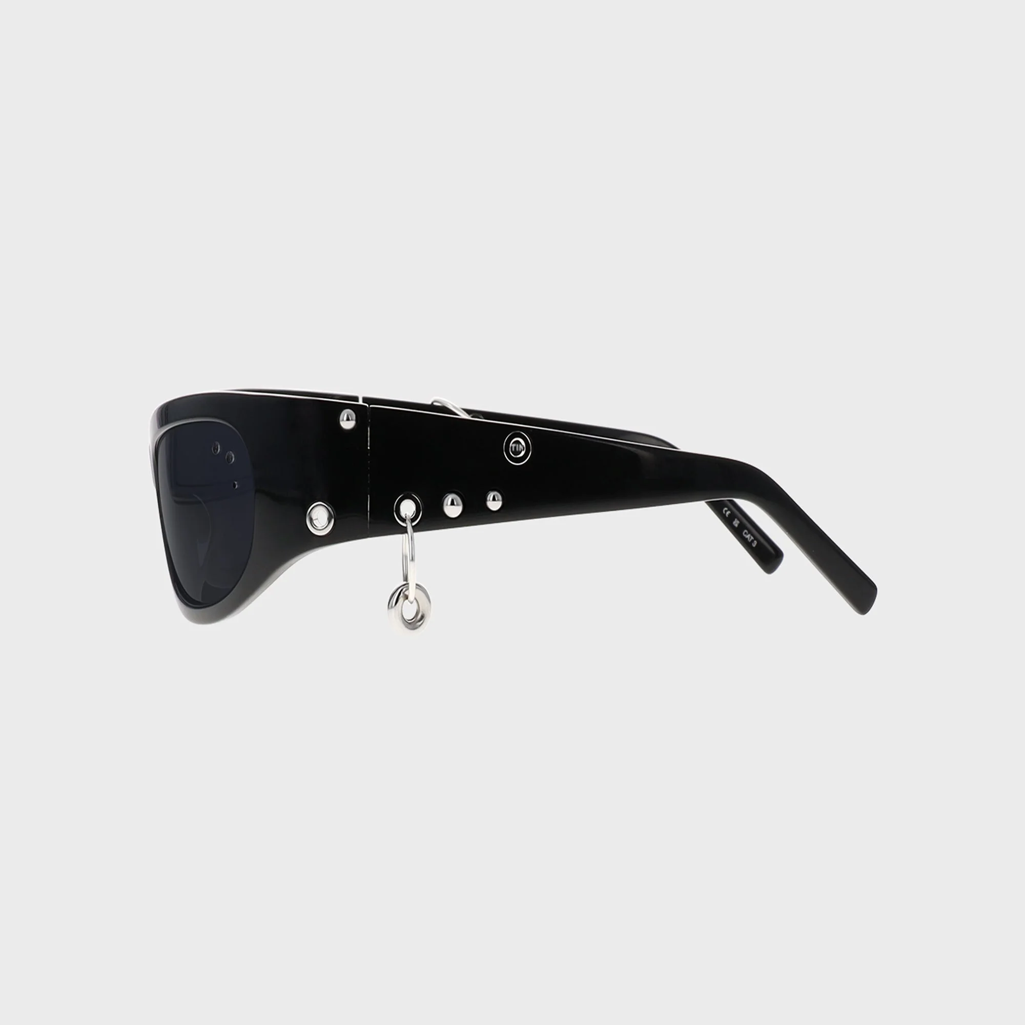 11832–clara-sunglasses-1.webp
