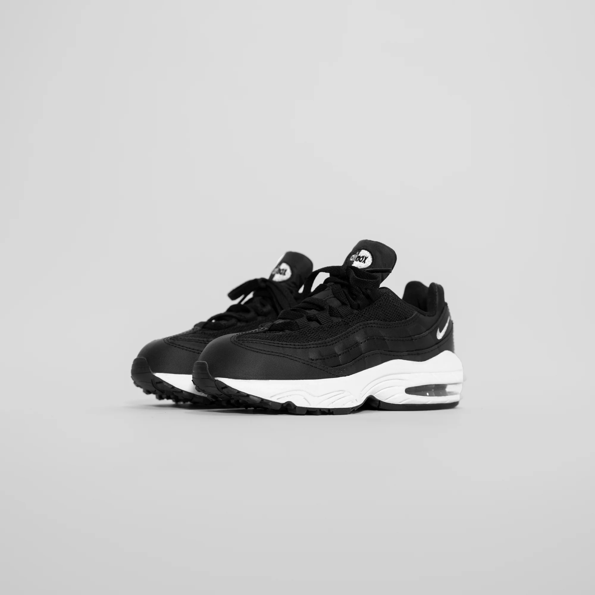 1227–air-max-95-pre-school-1.webp