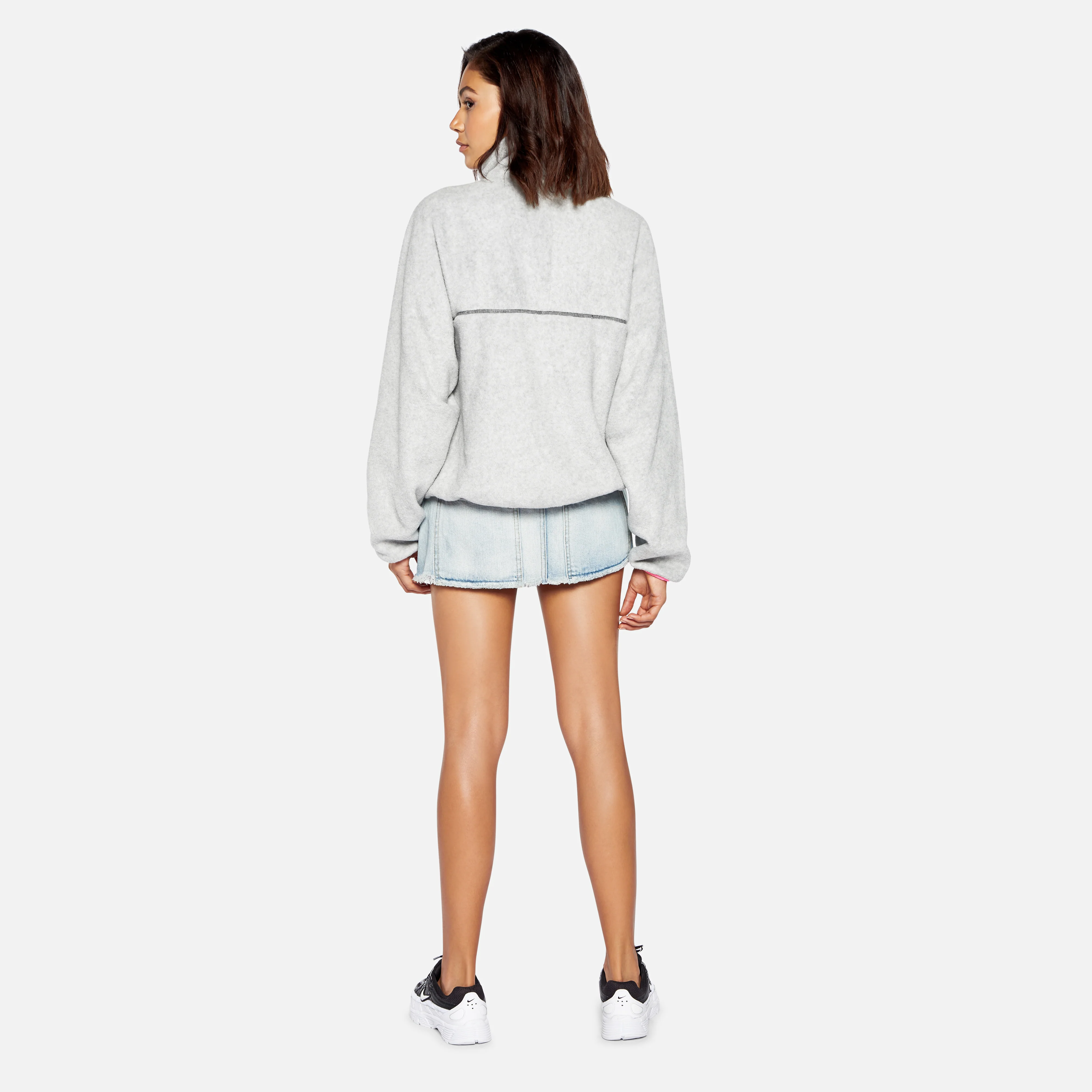 1234–bean-pullover-1.webp