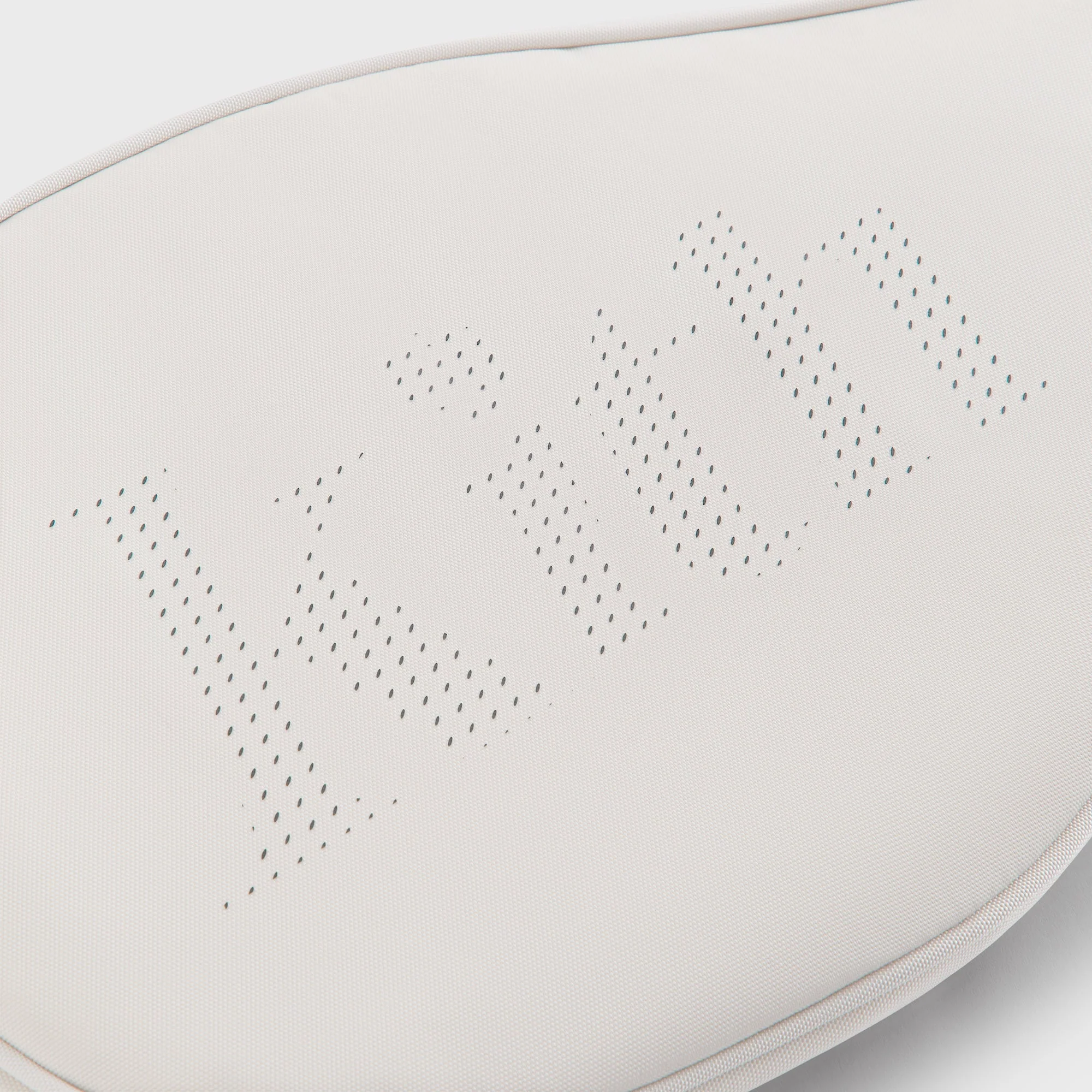 12399-kith-for-wilson-retro-racket-cover-1.webp