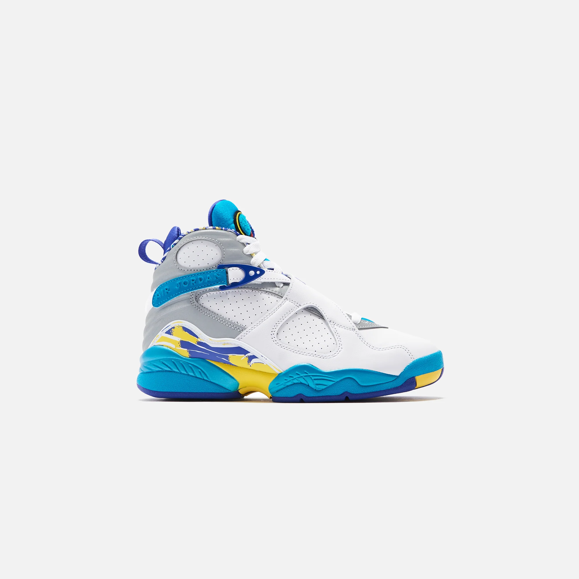 1267-nike-wmns-air-8-retro-1.webp