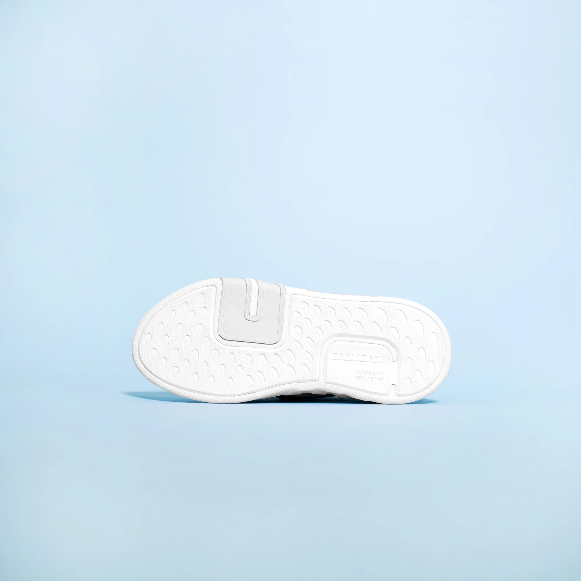 1271-adidas-infant-falcon–1.webp