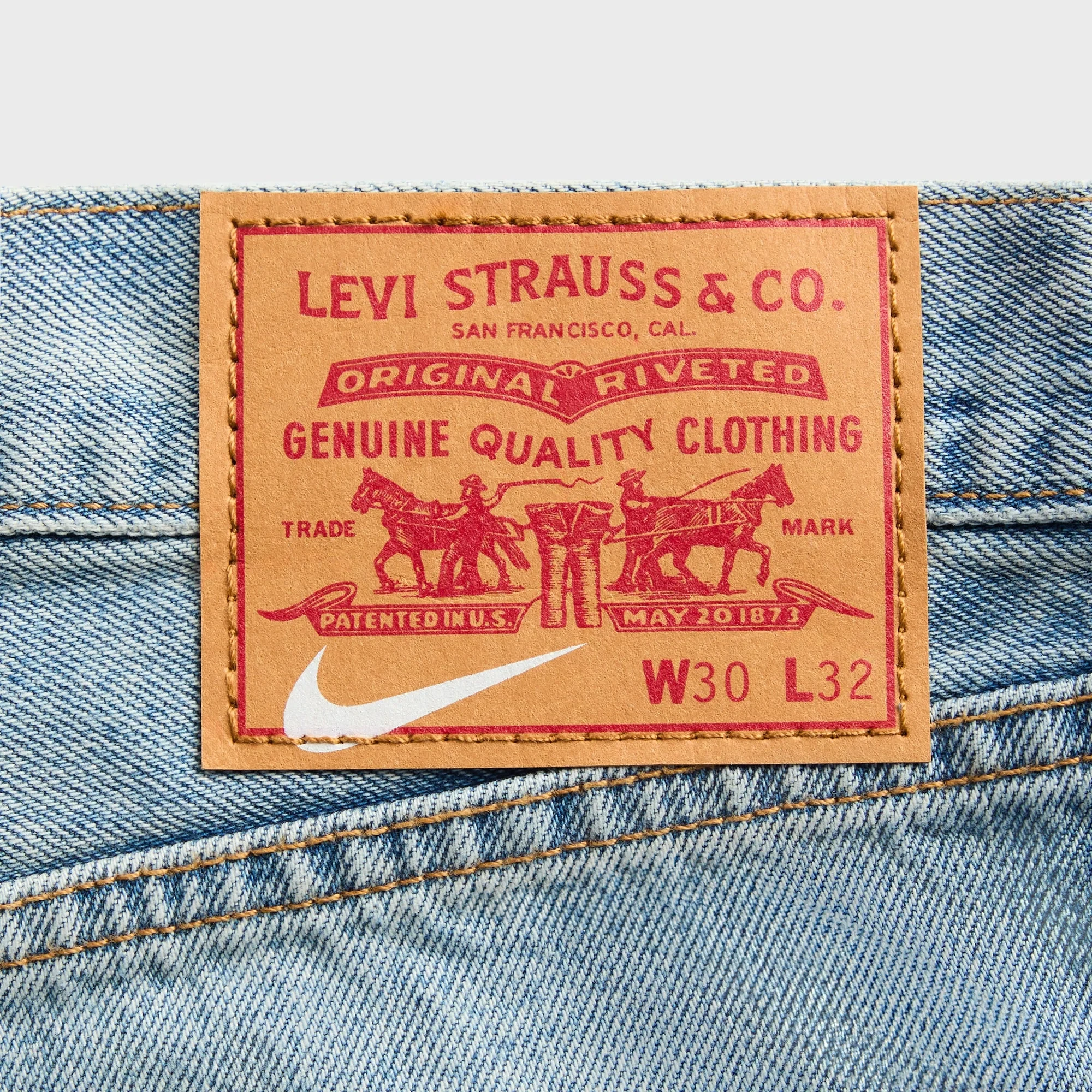 13081–x-nike-baggy-jean-1.jpg