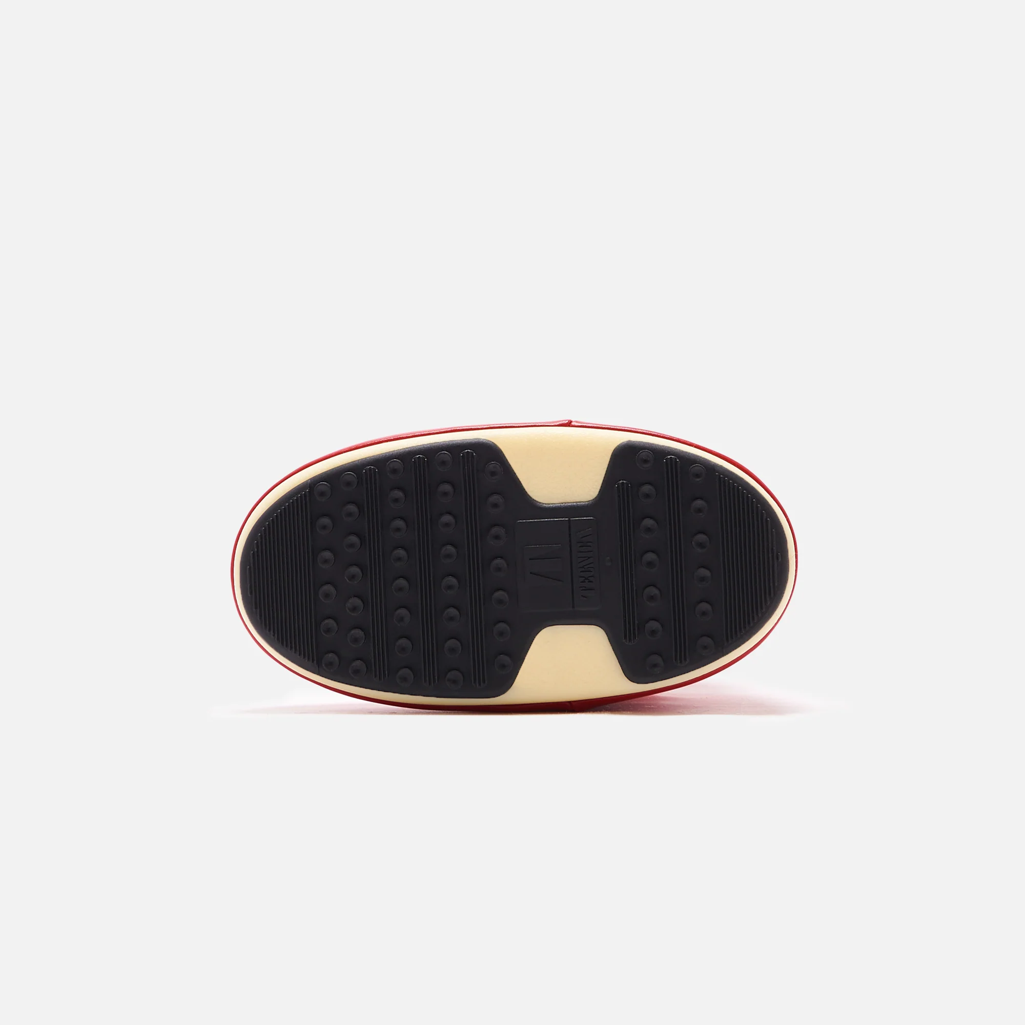 1597-kith-women-nylon-1.webp
