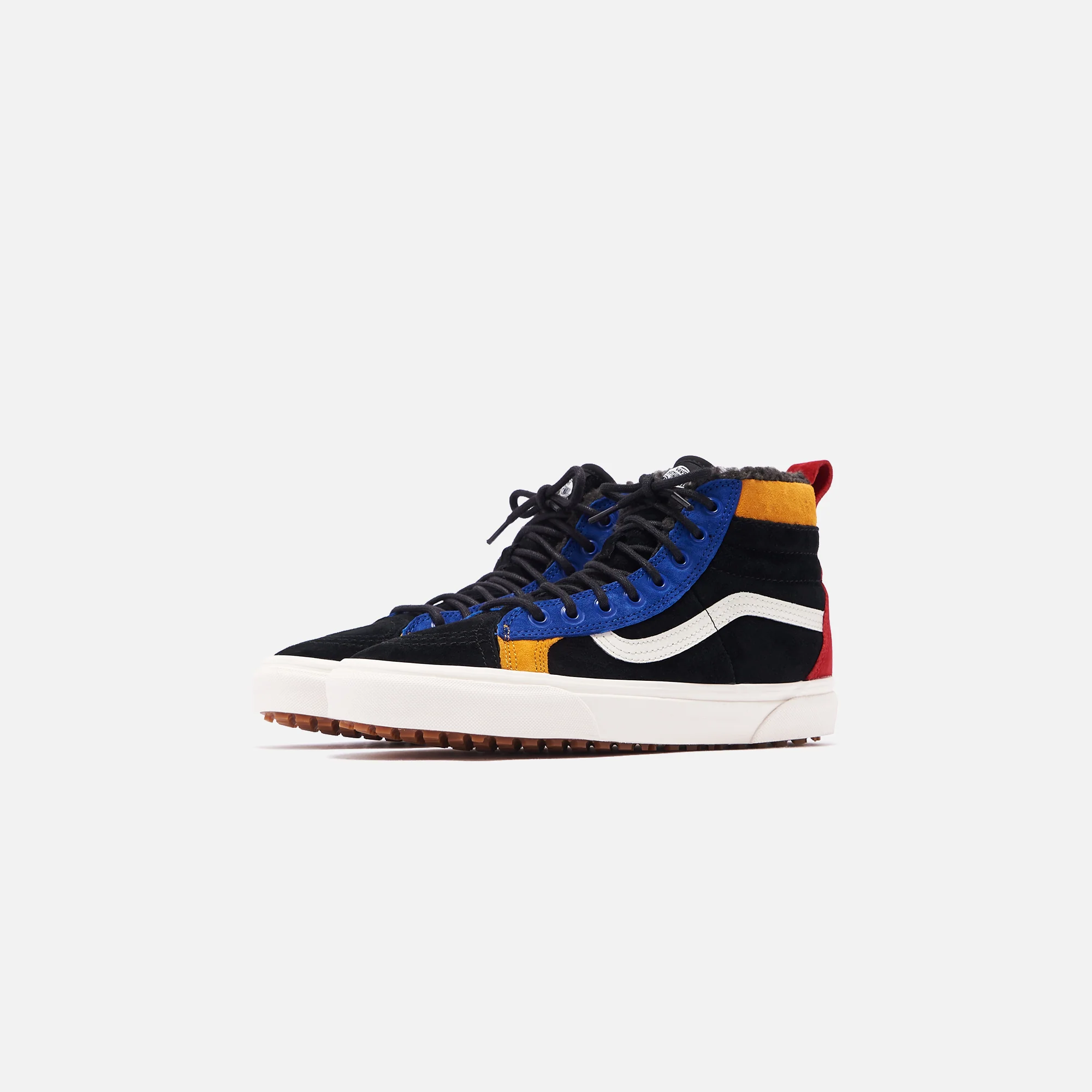 SK8-HI Zip MTE