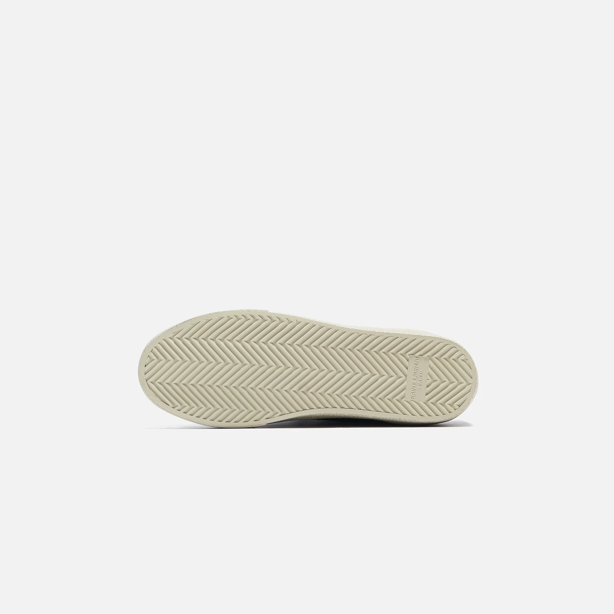 1981–court-classic-sneaker-sl-06-signature-1.webp