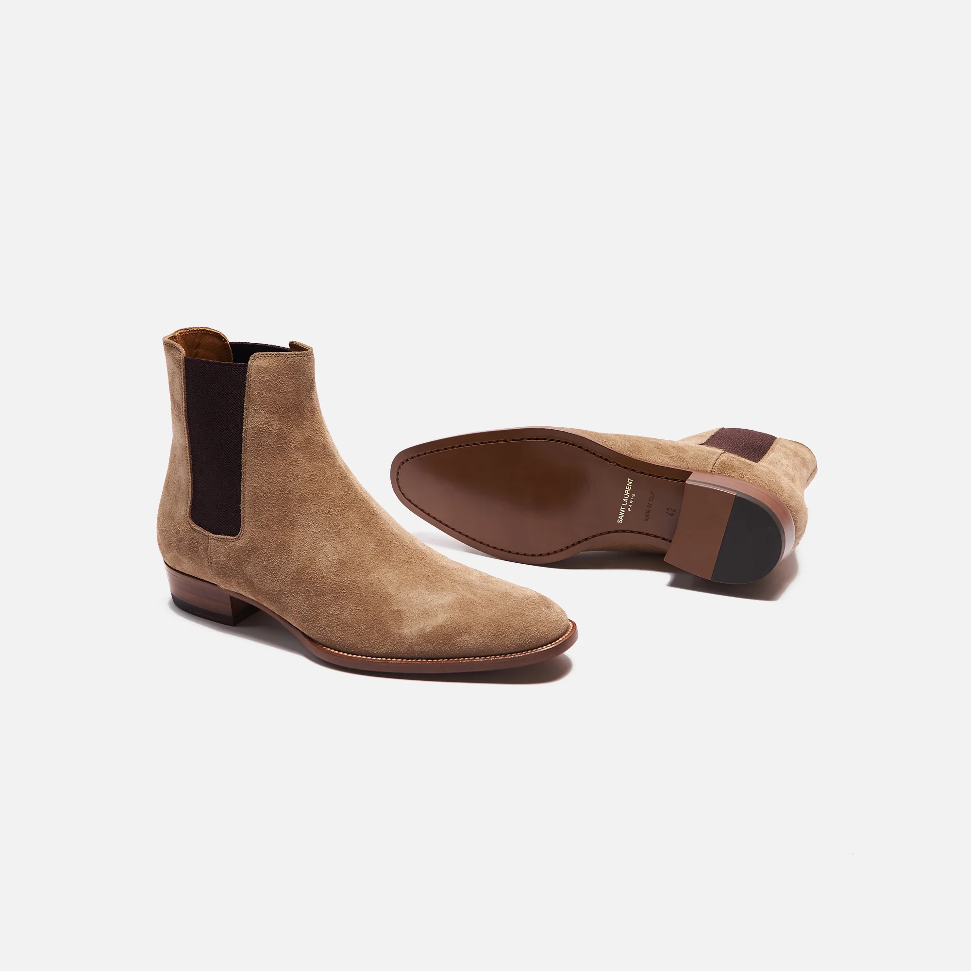 Mid-heel Chelsea Boot