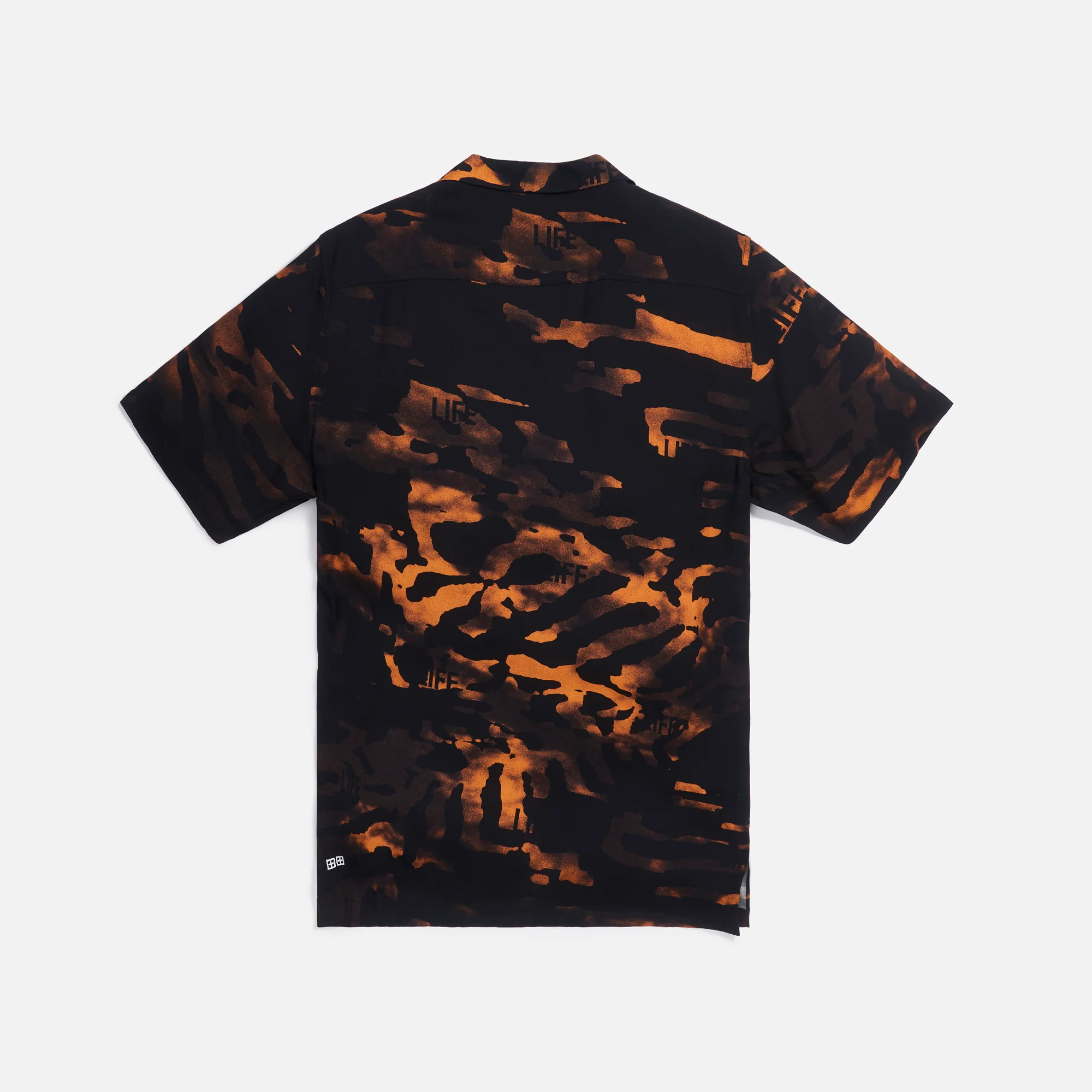 Life Resort Button-Up Shirt