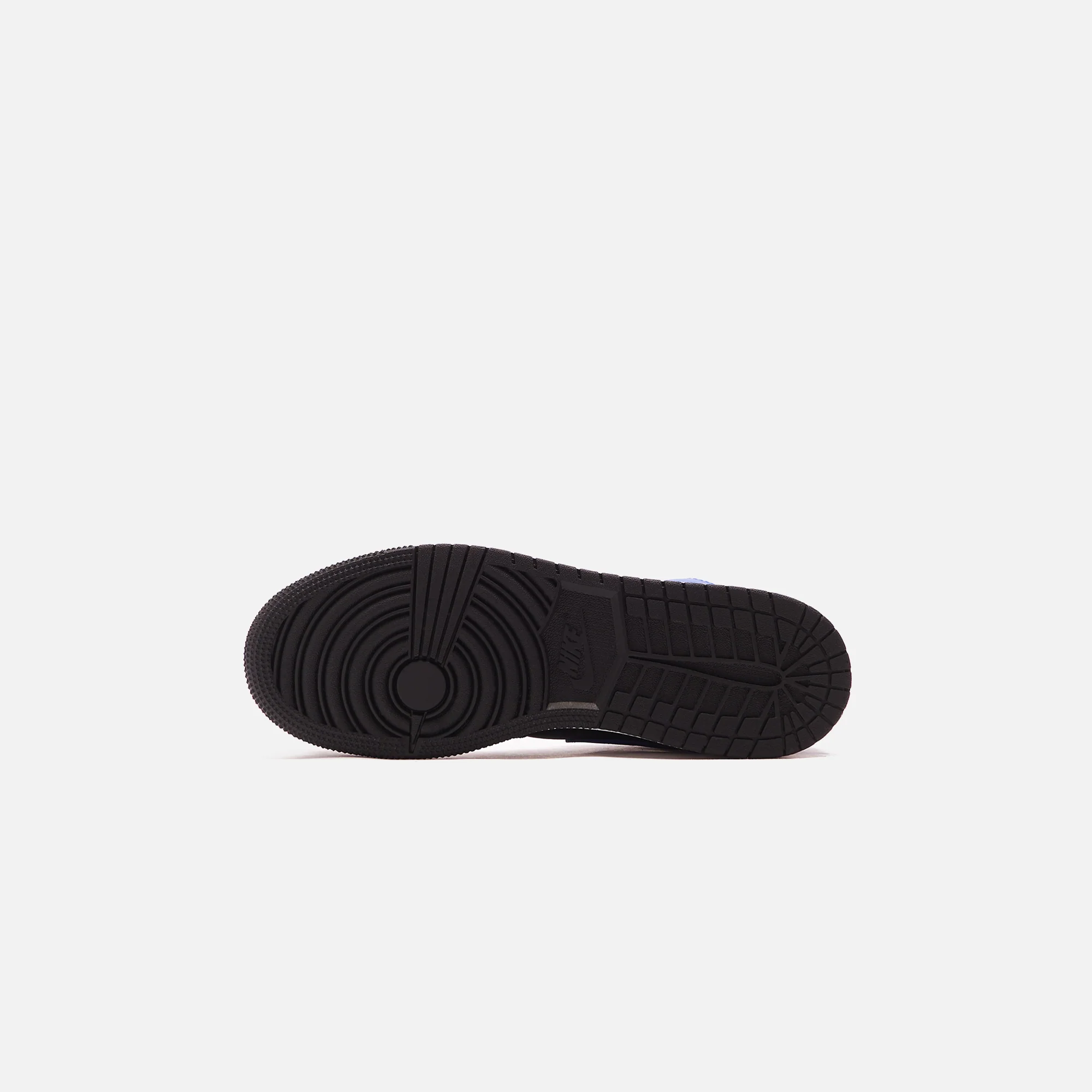 2488-nike-air-1-mid-bg-1.webp