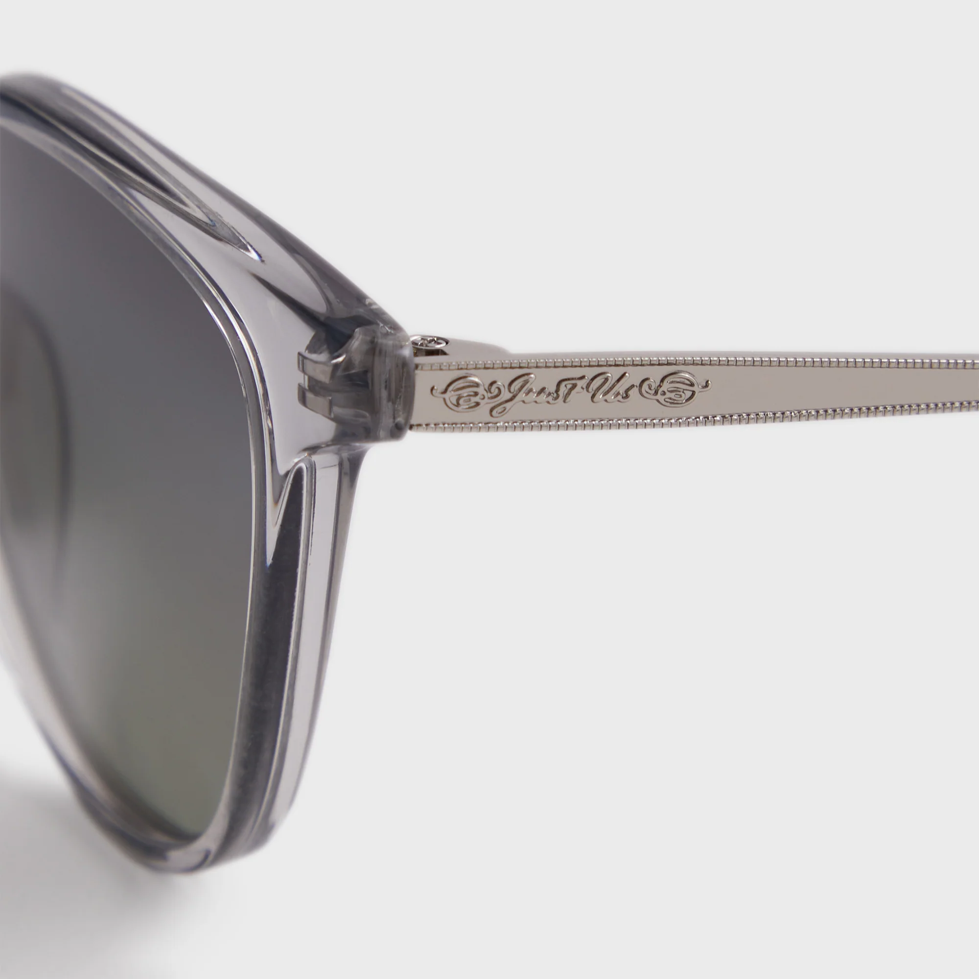 2858-kith-for-modo-georgica-sunglasses-1.webp