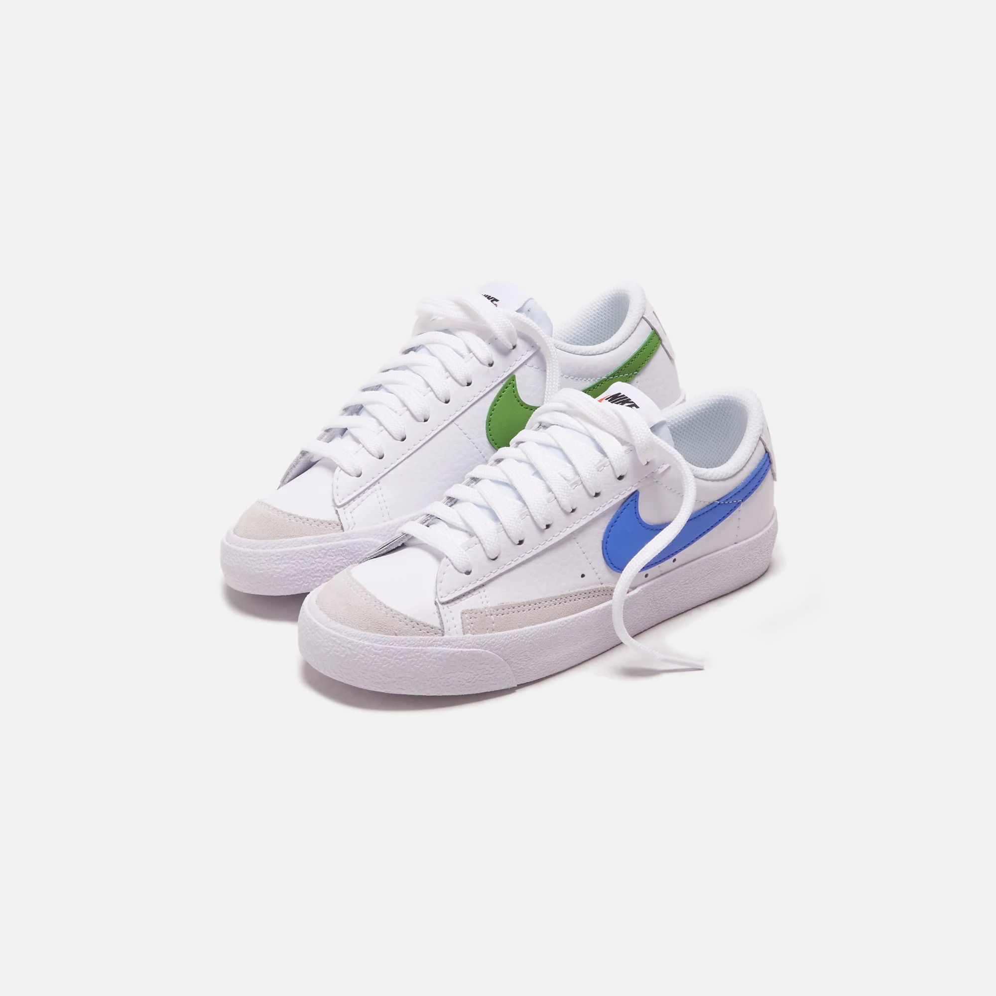 3893–blazer-low-77-grade-school-1.webp