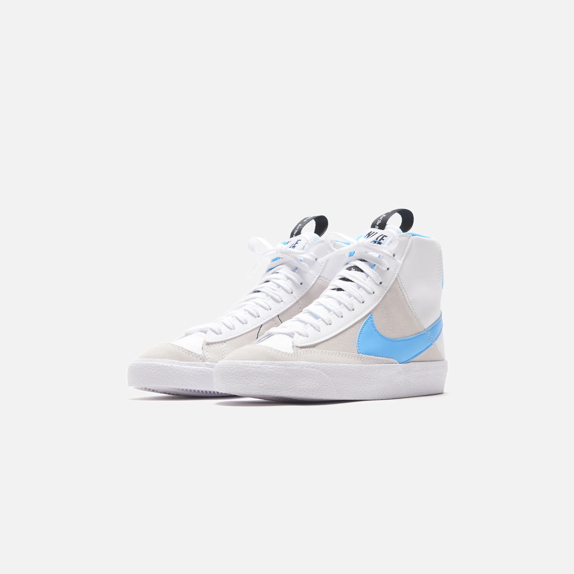Grade School Blazer Mid