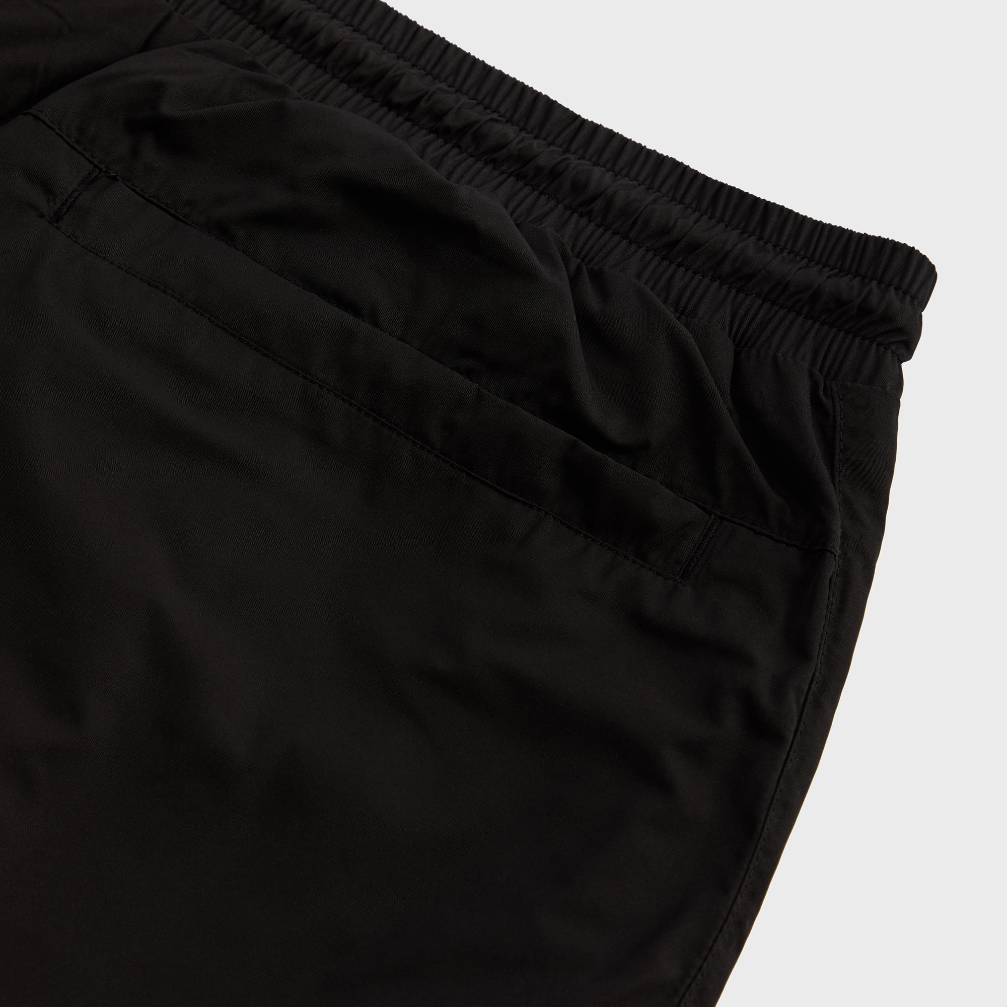 4580-kith-nylon-active-short-1.webp
