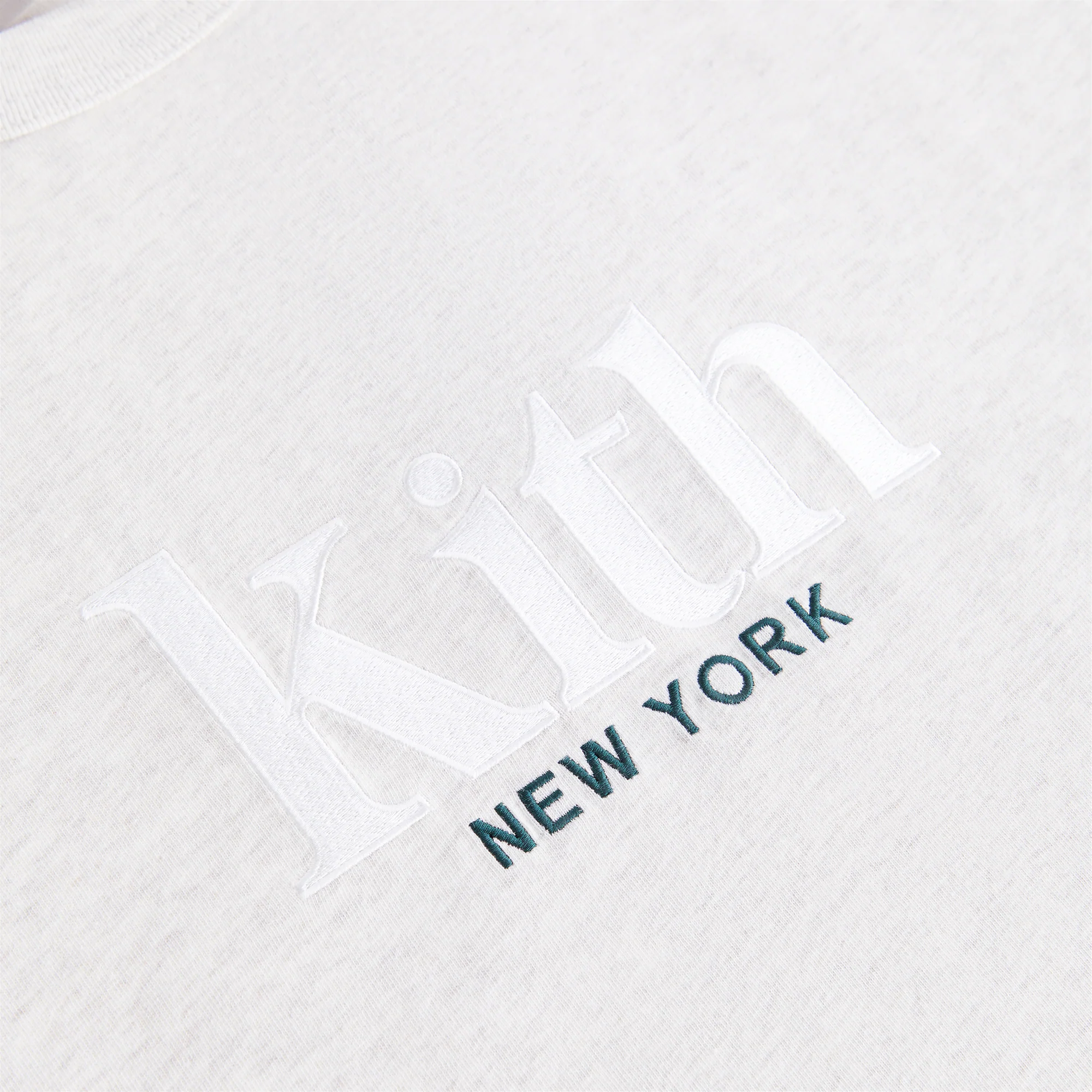 4581-kith-women-mott-new-york-tee-ii-1.webp
