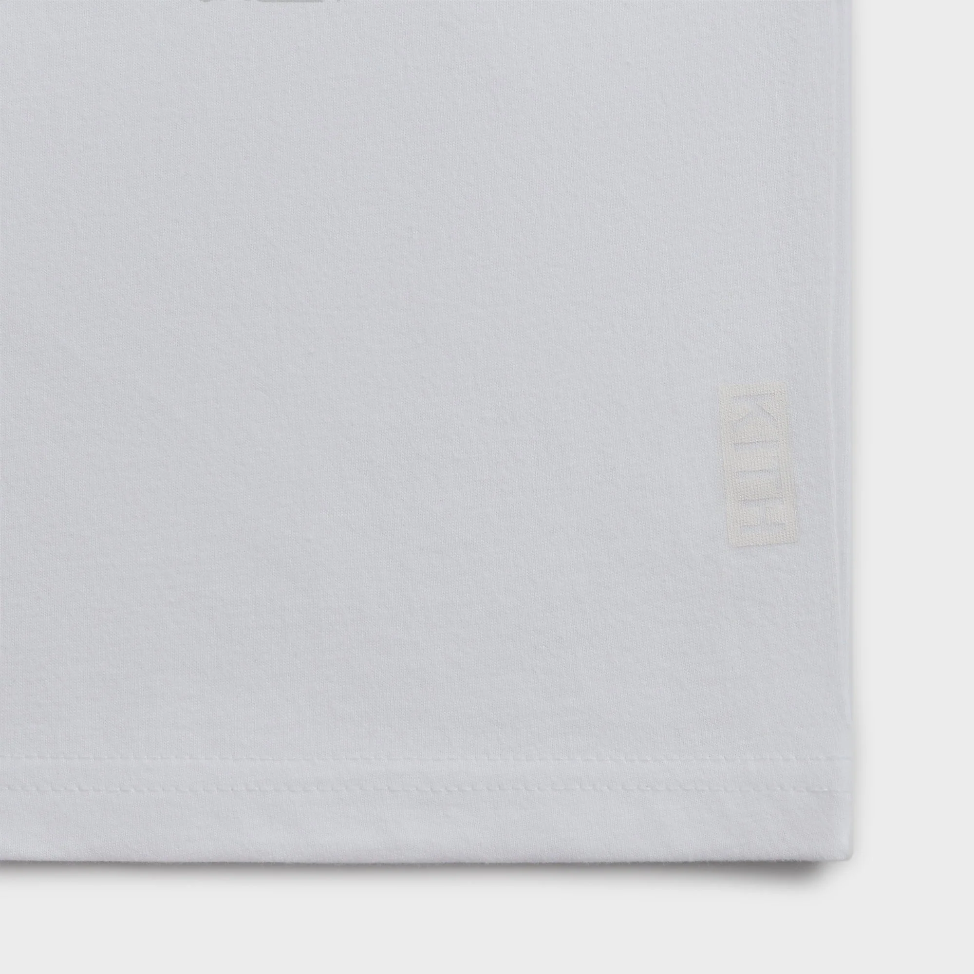 498-kith-3-pack-undershirt-1.webp