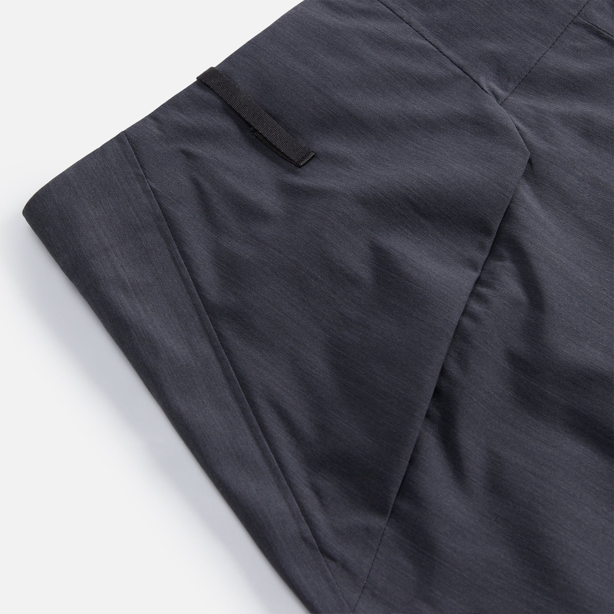 5218–indisce-tech-wool-pant-1.webp