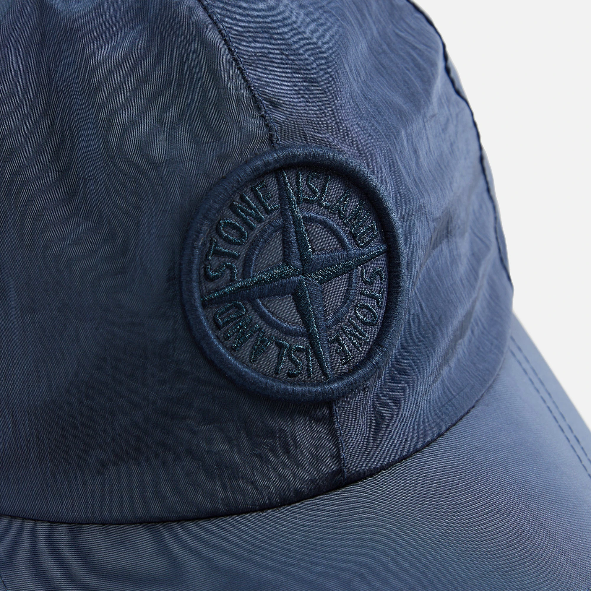 5231–nylon-metal-cap-1.webp