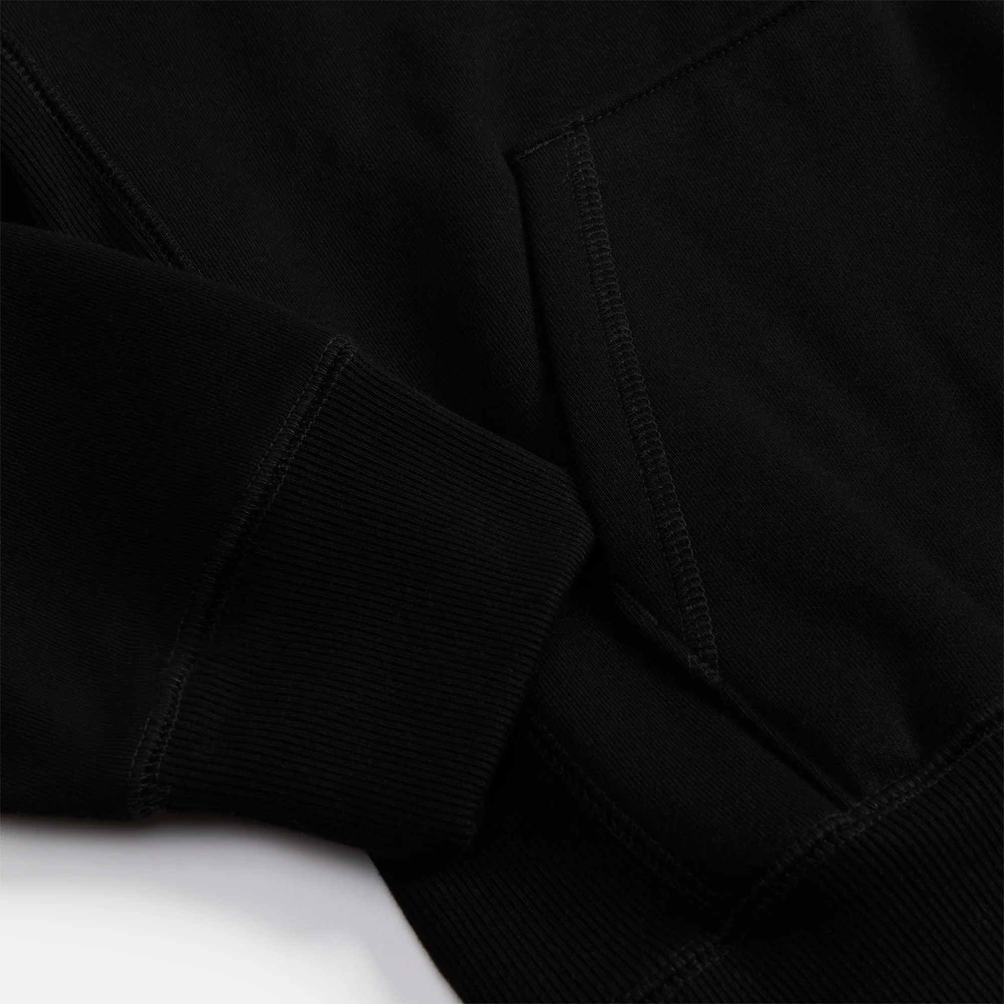 5284–x-carhartt-wip-printed-hoodie-1.webp