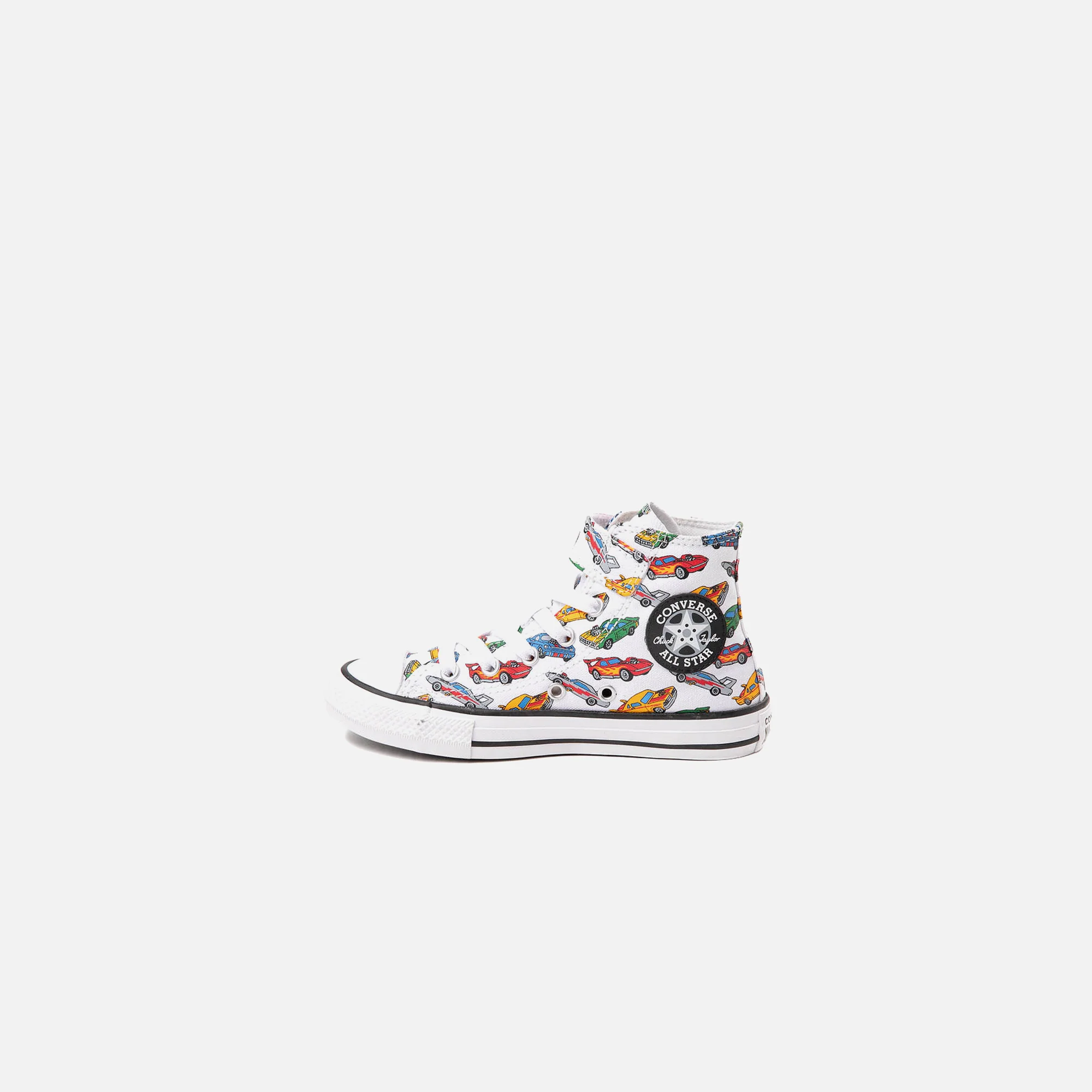 5590–chuck-taylor-all-star-easy-on-cars-1.webp