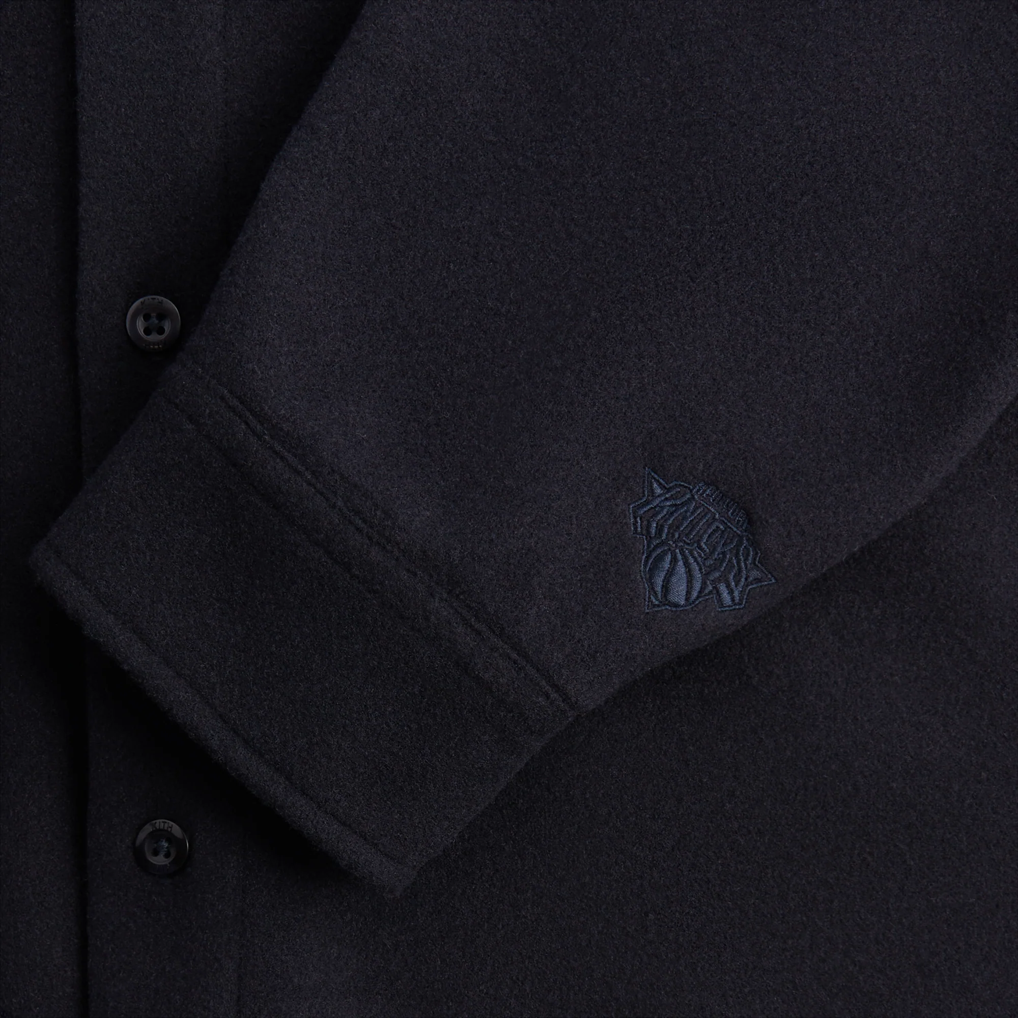 5836-kith-for-the-new-york-knicks-apollo-buttondown-1.webp