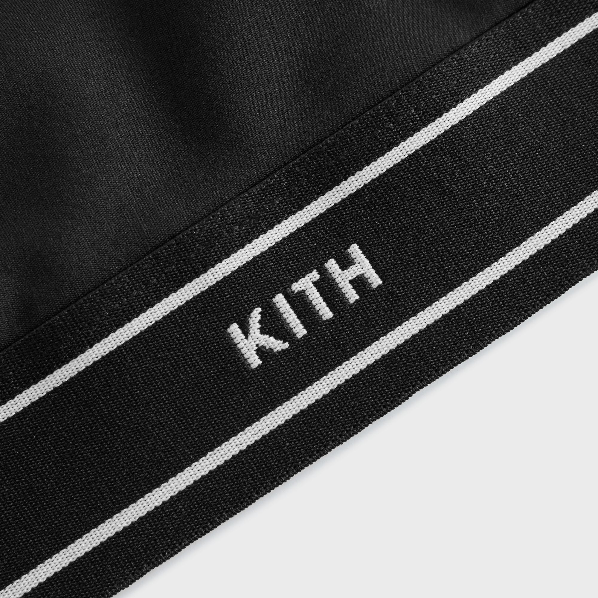 6339-kith-women-nadia-low-impact-bra-1.webp