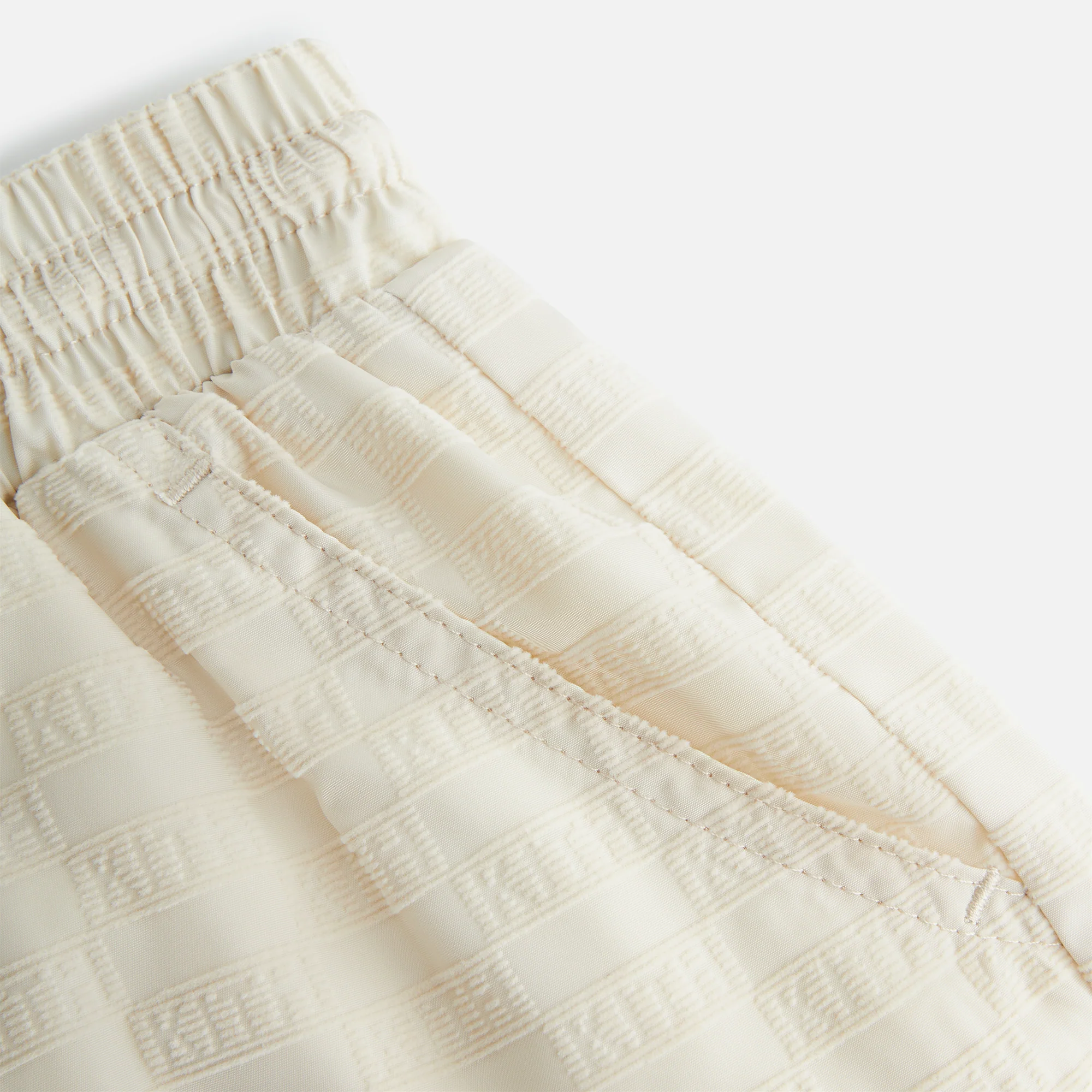 6606-kith-kids-flocked-monogram-micah-short-1.webp