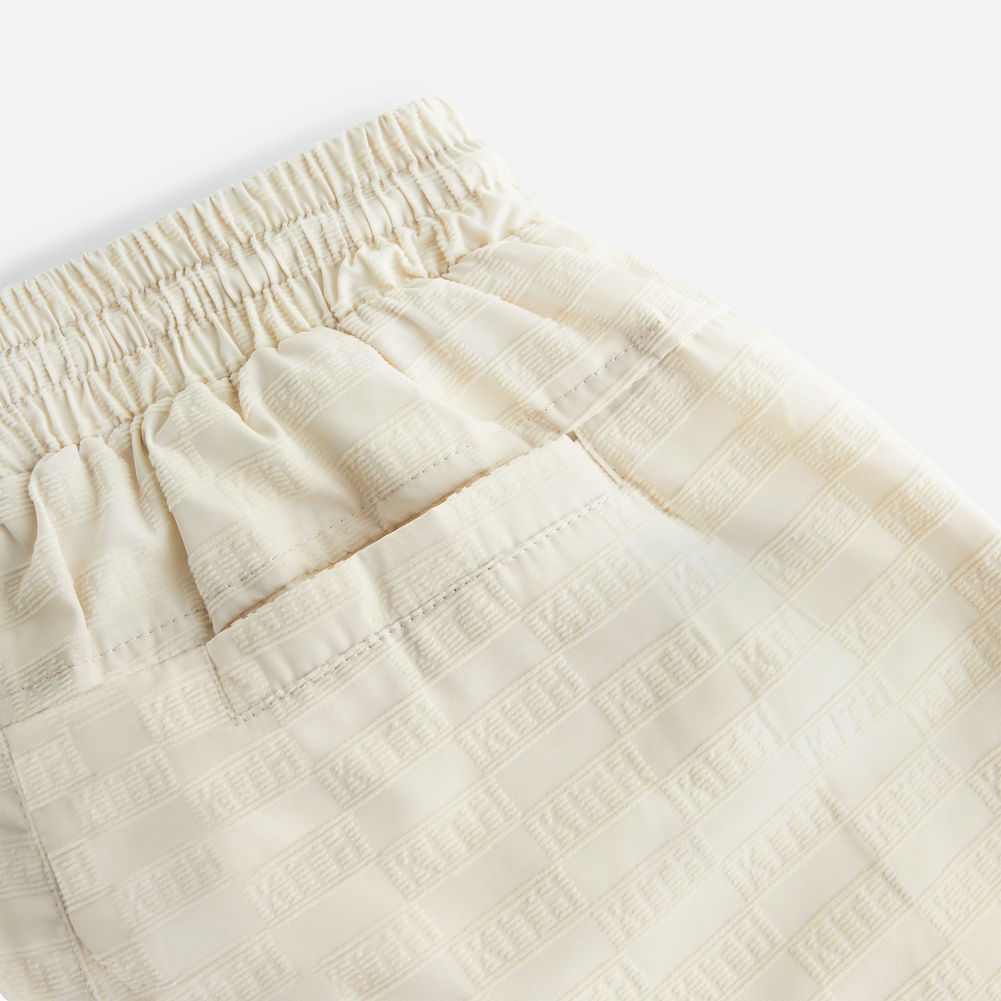 6606-kith-kids-flocked-monogram-micah-short-1.webp