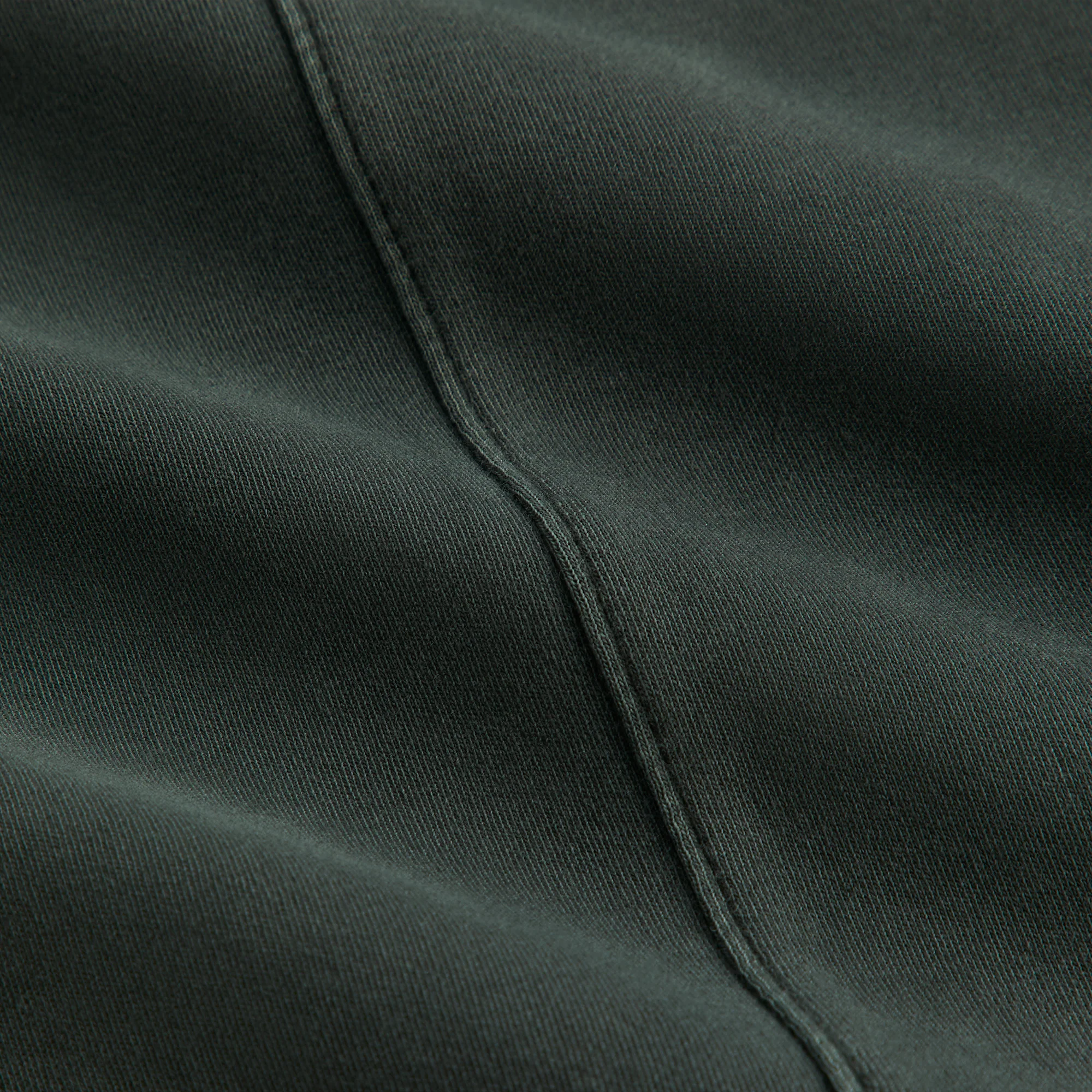 7323-kith-interlock-sennet-ii-cargo-sweatpant-1.webp