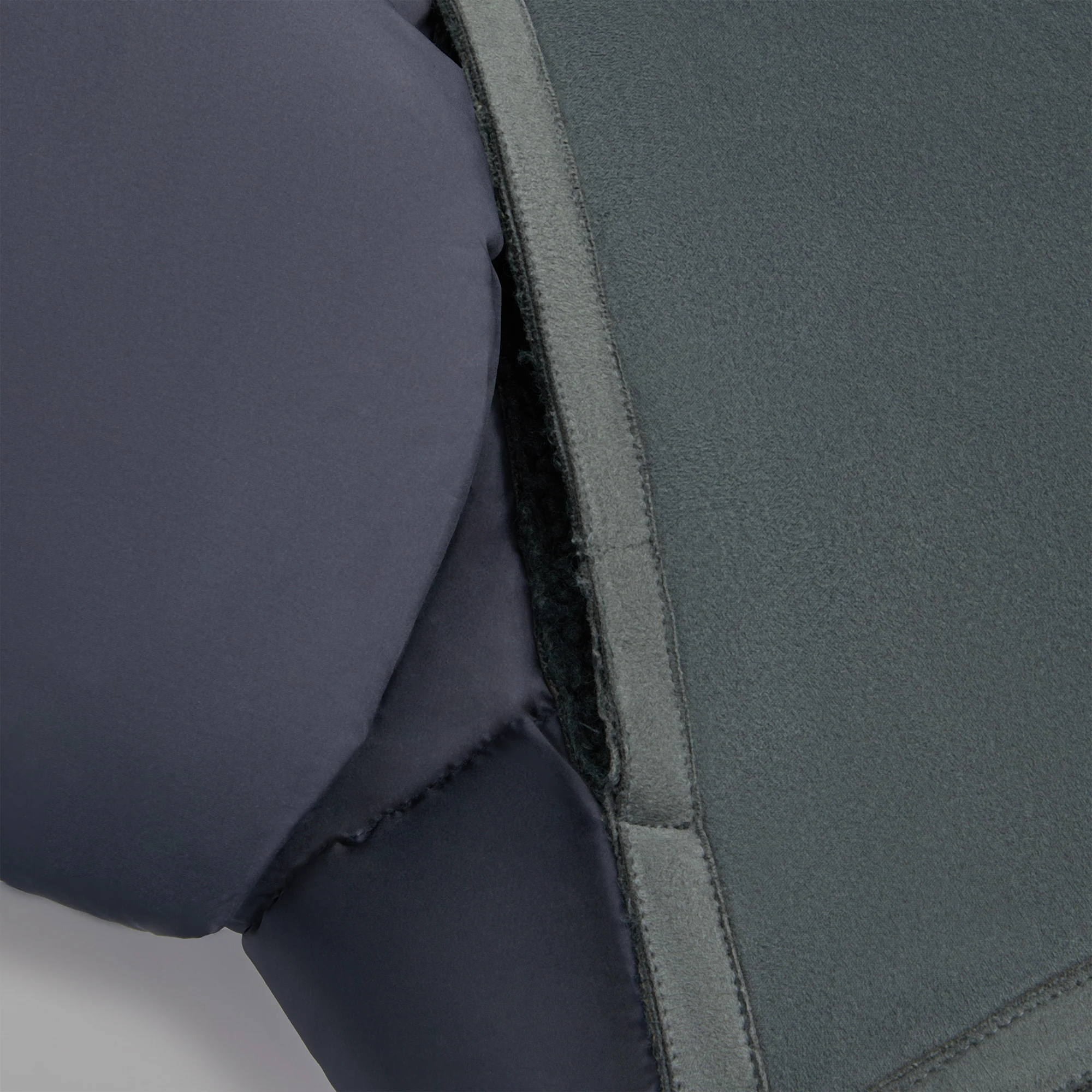 7572-kith-arden-bonded-microsuede-combo-jacket-1.webp