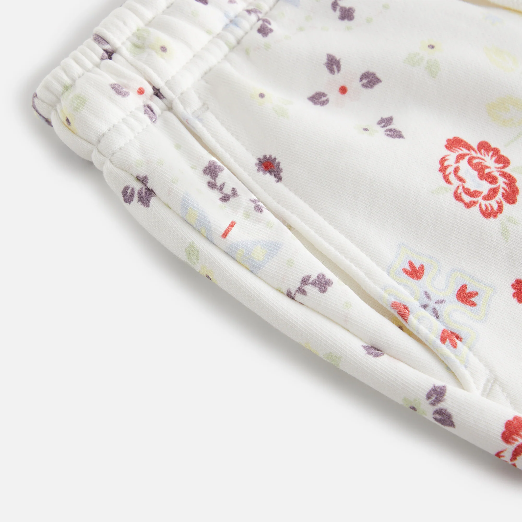 7846-kith-kids-all-over-printed-nelson-pant-1.webp