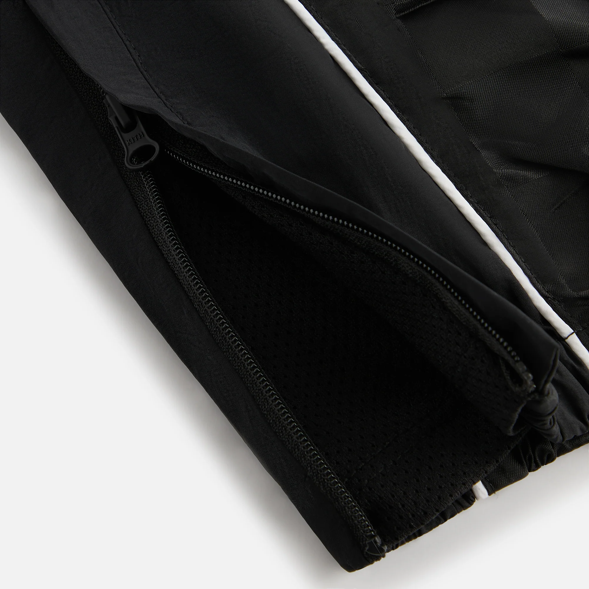 8514-kith-kids-mercer-8-pant-1.webp