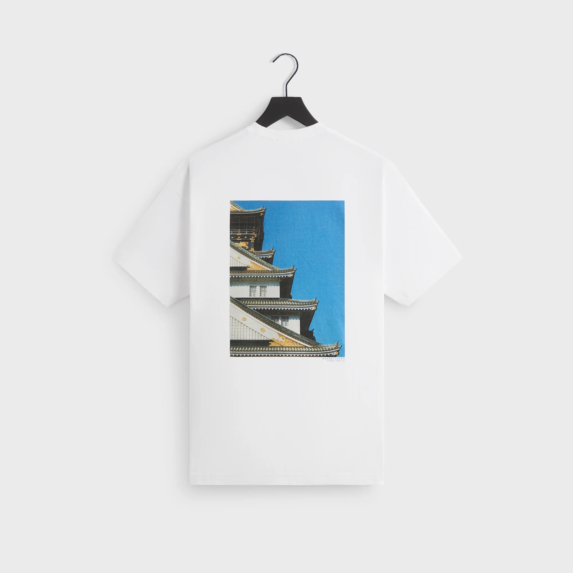 8821-kith-osaka-castle-tee-1.webp