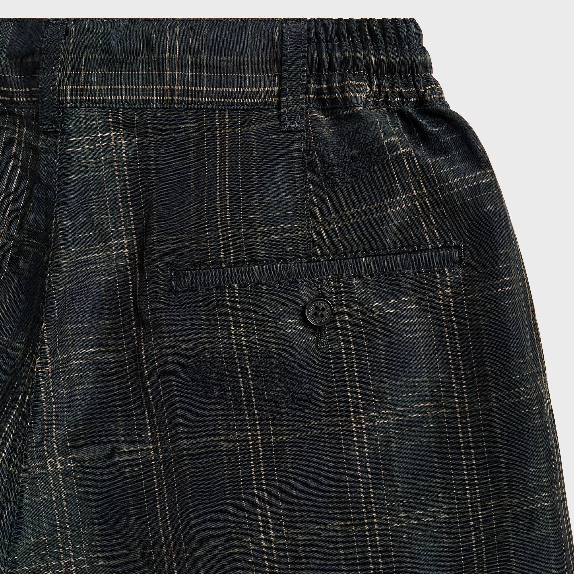 9363–check-shorts-1.webp