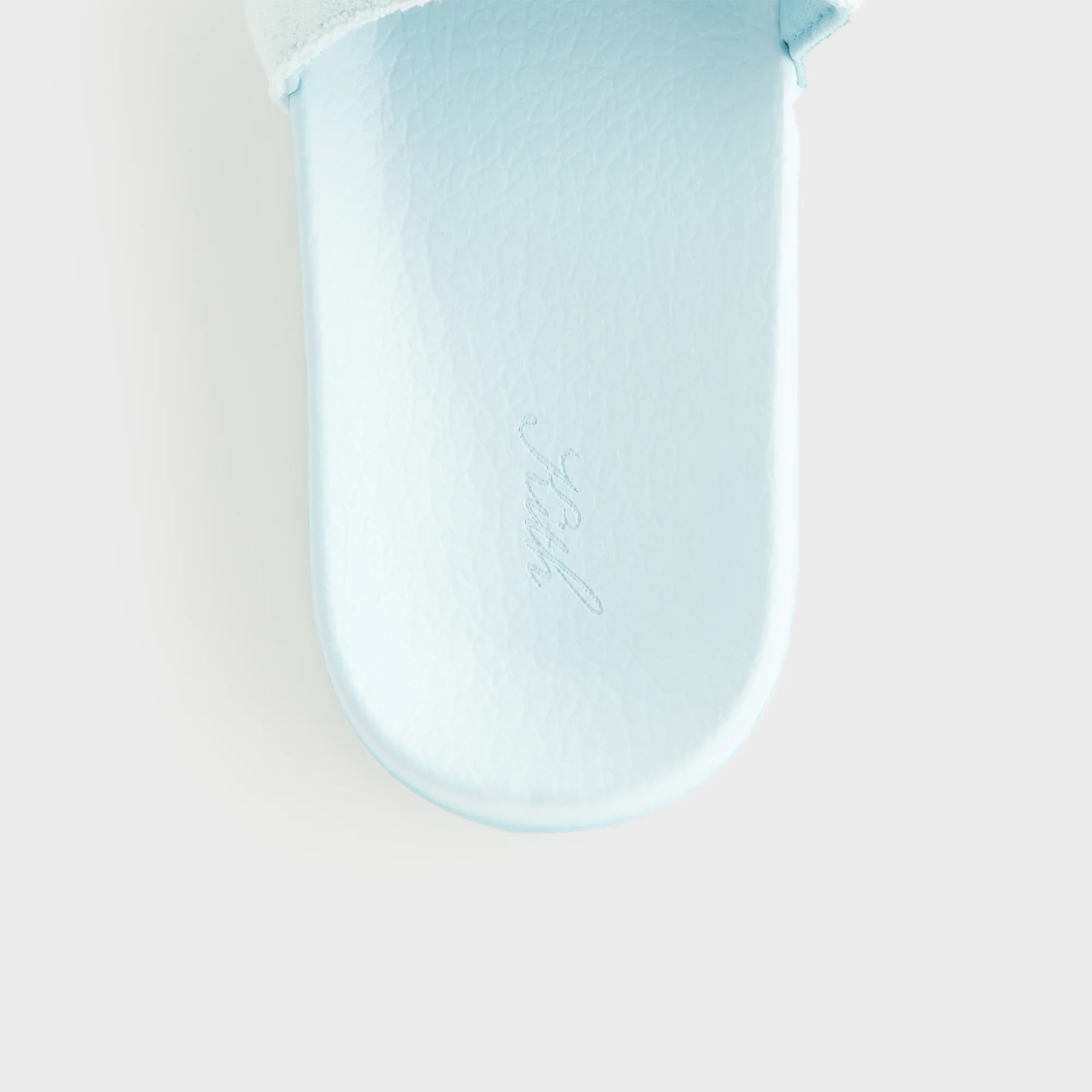9983-kith-women-terry-slides-1.webp